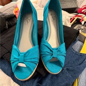 Life Stride Women's Blue Espadrille Peep Toe Wedge Shoes